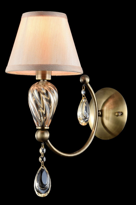 Бра Maytoni RC855-WL-01-R